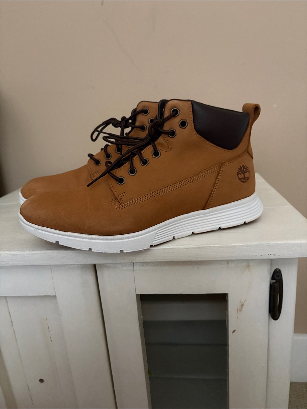 Timberland Men's Brown Chukka Boots with White Sole